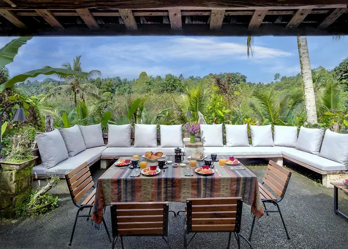Nienté Bali